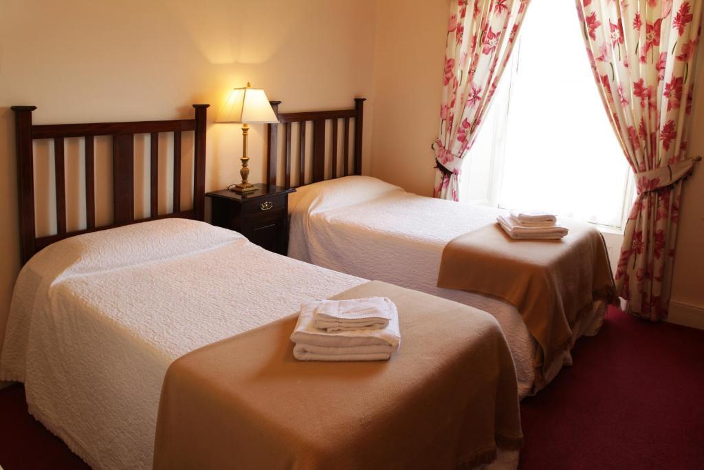 Crotty'S Pub & Accommodation Kilrush Rum bild
