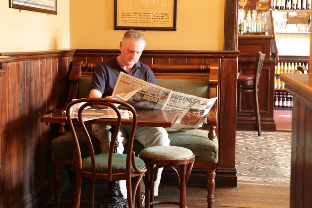 Crotty'S Pub & Accommodation Kilrush Exteriör bild